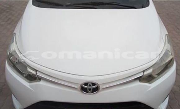 Buy Used Toyota Yaris White Car in Muscat in Masqat Buy Used Toyota Yaris White Car in Muscat in Masqat