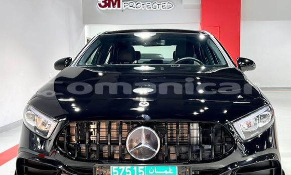Buy Used Mercedes Viano Black Car in Muscat in Masqat Buy Used Mercedes Viano Black Car in Muscat in Masqat