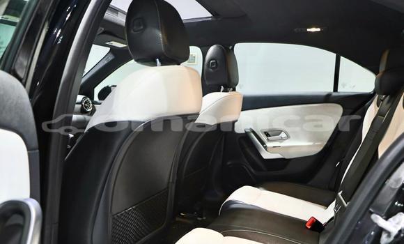 Buy Used Mercedes Viano Black Car in Muscat in Masqat Buy Used Mercedes Viano Black Car in Muscat in Masqat