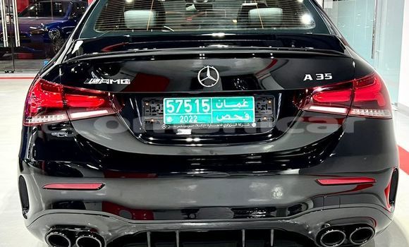 Buy Used Mercedes Viano Black Car in Muscat in Masqat Buy Used Mercedes Viano Black Car in Muscat in Masqat