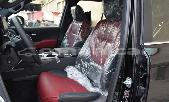Buy New Toyota Land Cruiser Black Car in Muscat in Masqat Buy New Toyota Land Cruiser Black Car in Muscat in Masqat