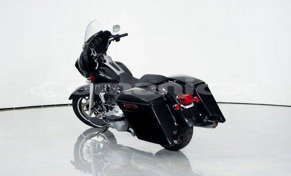 Buy Used Harley Davidson Electra Glide Black Bike in Muscat in Masqat Buy Used Harley Davidson Electra Glide Black Bike in Muscat in Masqat