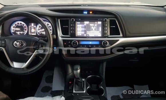 Buy Import Toyota Highlander Black Car in Import - Dubai in Dhufar Buy Import Toyota Highlander Black Car in Import - Dubai in Dhufar