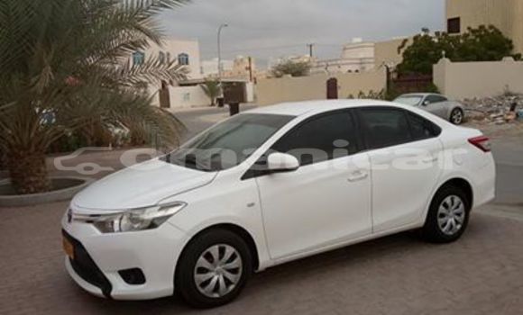 Buy Used Toyota Yaris White Car in Muscat in Masqat Buy Used Toyota Yaris White Car in Muscat in Masqat