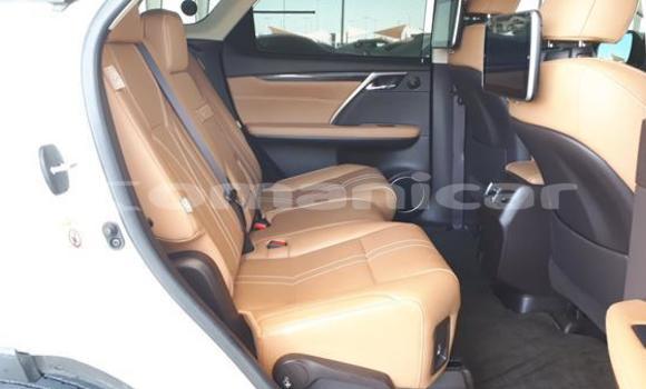 Buy Used Lexus RX 350 White Car in as–Suwayq in al-Batinah Buy Used Lexus RX 350 White Car in as–Suwayq in al-Batinah