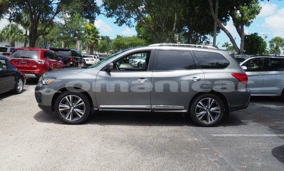 Buy Used Nissan Pathfinder Other Car in Azaiba in Masqat