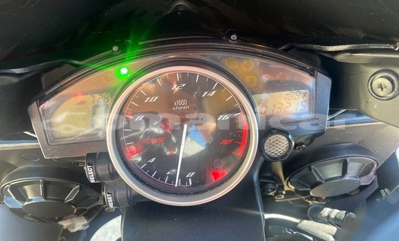 Buy Used Yamaha R1 White Bike in Muscat in Masqat Buy Used Yamaha R1 White Bike in Muscat in Masqat