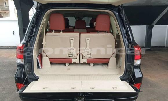 Buy Used Toyota Land Cruiser Black Car in Masqat in Masqat Buy Used Toyota Land Cruiser Black Car in Masqat in Masqat