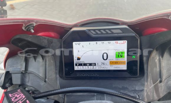 Buy Used Honda CBR Red Bike in Muscat in Masqat Buy Used Honda CBR Red Bike in Muscat in Masqat