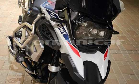 Buy Used BMW R1200GS Adventure Blue Bike in Muscat in Masqat Buy Used BMW R1200GS Adventure Blue Bike in Muscat in Masqat
