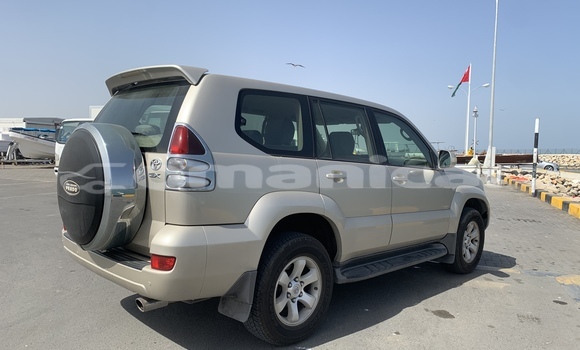 Buy Used Toyota Prado Beige Car in Suhar in al-Batinah Buy Used Toyota Prado Beige Car in Suhar in al-Batinah
