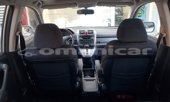 Buy Used Honda CR–V Silver Car in as–Sib in Masqat Buy Used Honda CR–V Silver Car in as–Sib in Masqat
