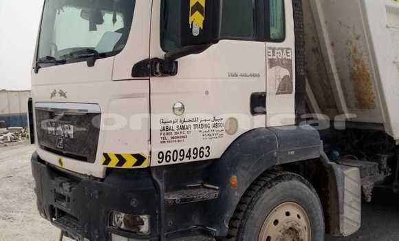 Buy Used Man Silent White Truck in Barkah in al-Batinah Buy Used Man Silent White Truck in Barkah in al-Batinah