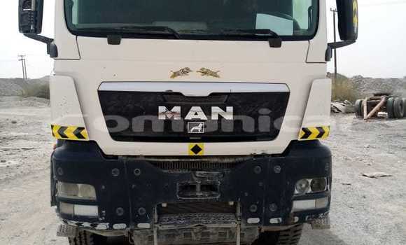 Buy Used Man Silent White Truck in Barkah in al-Batinah Buy Used Man Silent White Truck in Barkah in al-Batinah