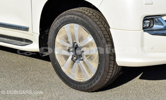 Buy Import Toyota Land Cruiser White Car in Import - Dubai in Dhufar Buy Import Toyota Land Cruiser White Car in Import - Dubai in Dhufar