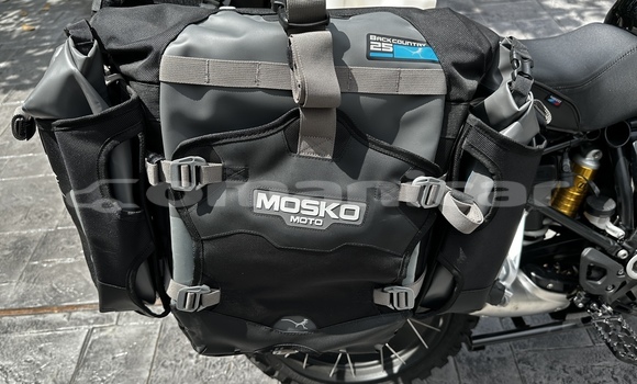 Buy Used BMW R1200GS Adventure Black Bike in al–Masna'ah in al-Batinah Buy Used BMW R1200GS Adventure Black Bike in al–Masna'ah in al-Batinah