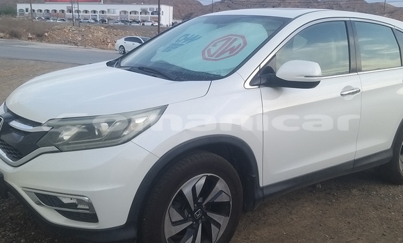 Buy Used Honda CR–V White Car in Masqat in Masqat Buy Used Honda CR–V White Car in Masqat in Masqat