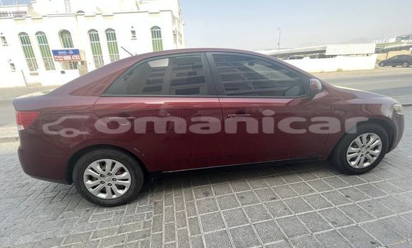 Buy Used Kia Cerato Red Car in al–Buraymi in adh-Dhahirah Buy Used Kia Cerato Red Car in al–Buraymi in adh-Dhahirah