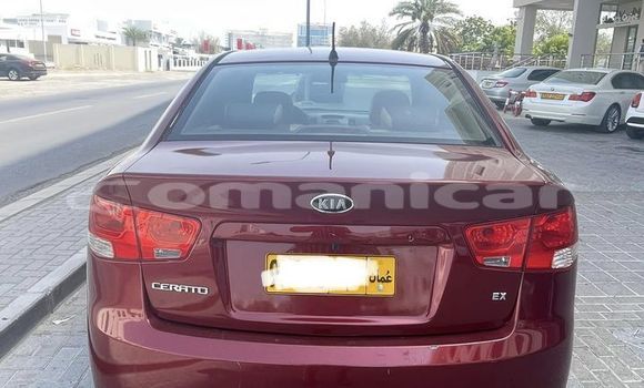 Buy Used Kia Cerato Red Car in al–Buraymi in adh-Dhahirah Buy Used Kia Cerato Red Car in al–Buraymi in adh-Dhahirah