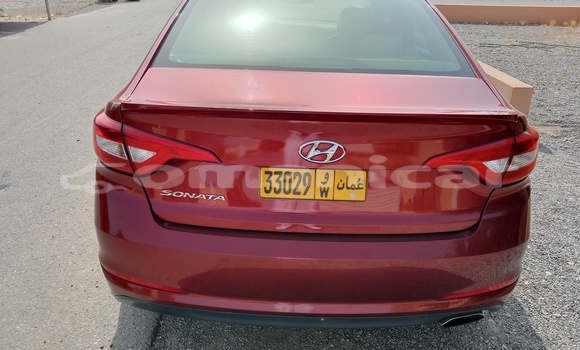 Buy Used Hyundai Sonata Red Car in as–Suwayq in al-Batinah Buy Used Hyundai Sonata Red Car in as–Suwayq in al-Batinah