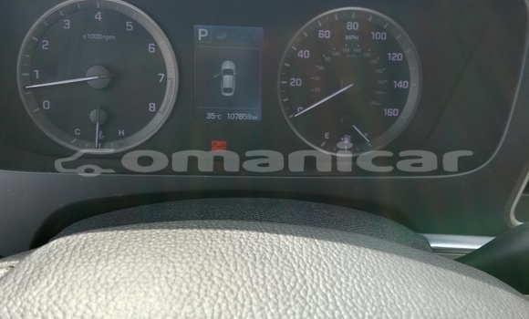 Buy Used Hyundai Sonata Red Car in as–Suwayq in al-Batinah Buy Used Hyundai Sonata Red Car in as–Suwayq in al-Batinah