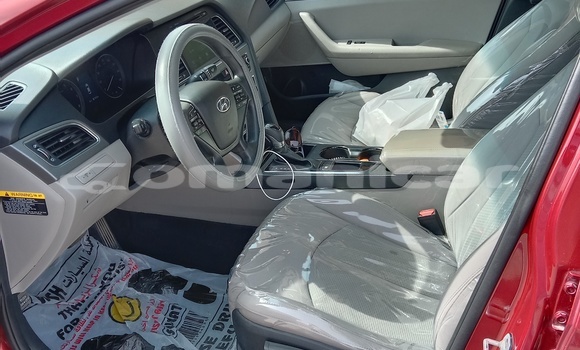 Buy Used Hyundai Sonata Red Car in as–Suwayq in al-Batinah Buy Used Hyundai Sonata Red Car in as–Suwayq in al-Batinah