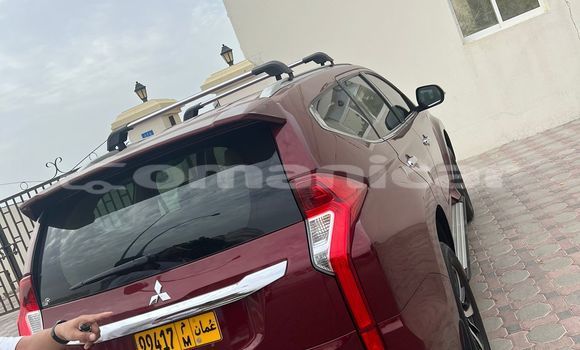 Buy Used Mitsubishi Montero Red Car in Muscat in Masqat Buy Used Mitsubishi Montero Red Car in Muscat in Masqat