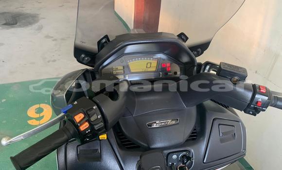 Buy Used Suzuki Boulevard Black Bike in Muscat in Masqat Buy Used Suzuki Boulevard Black Bike in Muscat in Masqat