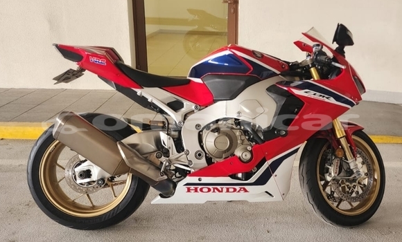 Buy Used Honda CBR 1000 RR Red Bike in Muscat in Masqat Buy Used Honda CBR 1000 RR Red Bike in Muscat in Masqat