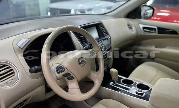 Buy Used Nissan Pathfinder Other Car in Masqat in Masqat Buy Used Nissan Pathfinder Other Car in Masqat in Masqat