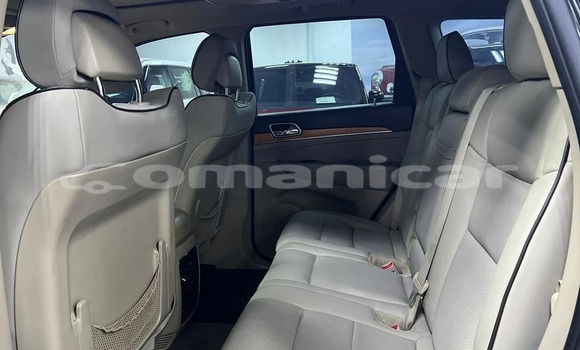 Buy Used Jeep Grand Cherokee Other Car in Masqat in Masqat Buy Used Jeep Grand Cherokee Other Car in Masqat in Masqat
