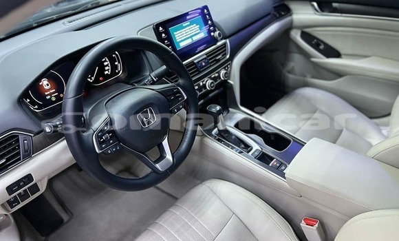 Buy Used Honda Accord Blue Car in Masqat in Masqat Buy Used Honda Accord Blue Car in Masqat in Masqat