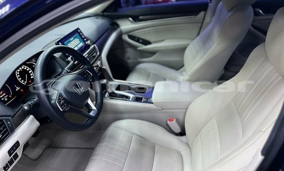 Buy Used Honda Accord Blue Car in Masqat in Masqat Buy Used Honda Accord Blue Car in Masqat in Masqat