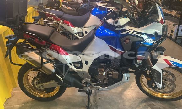 Buy Used Honda CRF White Bike in Muscat in Masqat Buy Used Honda CRF White Bike in Muscat in Masqat
