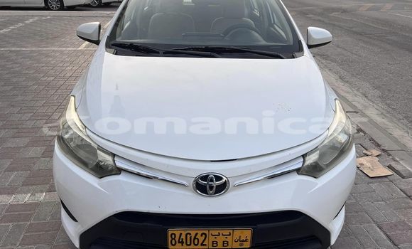 Buy Used Toyota Yaris White Car in Masqat in Masqat Buy Used Toyota Yaris White Car in Masqat in Masqat