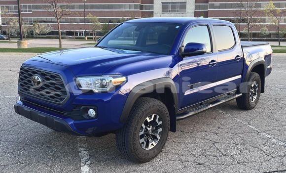 Buy Used Toyota Tacoma Blue Car in Muscat in Masqat Buy Used Toyota Tacoma Blue Car in Muscat in Masqat