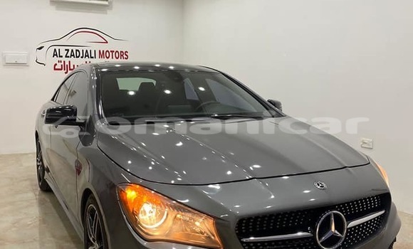 Buy Used Mercedes-Benz C-Classe Other Car in Masqat in Masqat