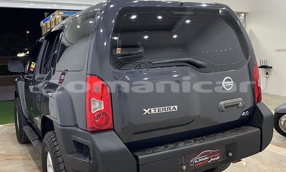 Buy Used Jeep Compass Black Car in Masqat in Masqat Buy Used Jeep Compass Black Car in Masqat in Masqat