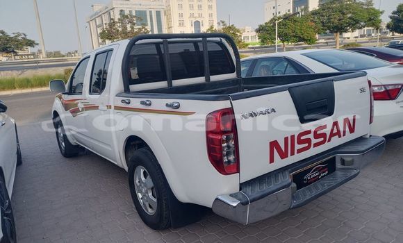 Buy Used Nissan Navara White Car in Masqat in Masqat Buy Used Nissan Navara White Car in Masqat in Masqat