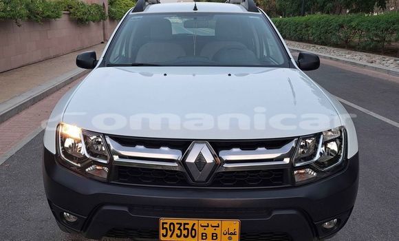 Buy Used Renault Duster White Car in Masqat in Masqat Buy Used Renault Duster White Car in Masqat in Masqat