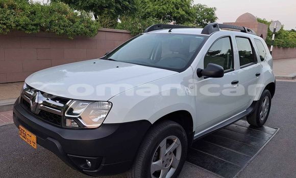 Buy Used Renault Duster White Car in Masqat in Masqat Buy Used Renault Duster White Car in Masqat in Masqat