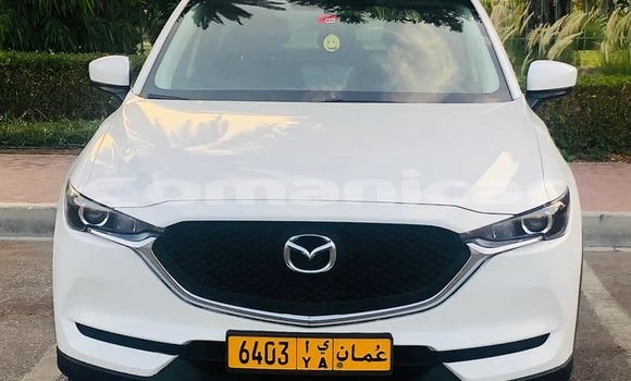 Buy Used Mazda CX-3 White Car in Masqat in Masqat