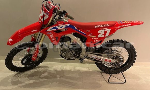 Buy Used Honda CRF Red Bike in Import - Dubai in Dhufar Buy Used Honda CRF Red Bike in Import - Dubai in Dhufar