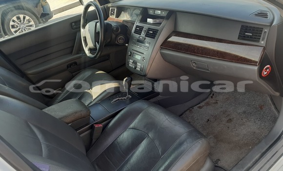 Buy Used Renault Safrane White Car in Azaiba in Masqat Buy Used Renault Safrane White Car in Azaiba in Masqat