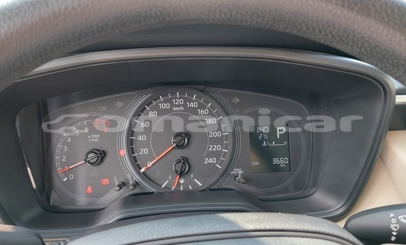 Buy Used Toyota Corolla White Car in Masqat in Masqat Buy Used Toyota Corolla White Car in Masqat in Masqat