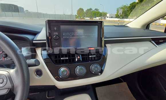 Buy Used Toyota Corolla White Car in Masqat in Masqat Buy Used Toyota Corolla White Car in Masqat in Masqat