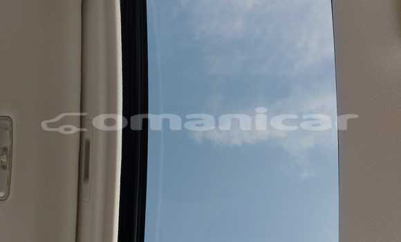 Buy Used Toyota Corolla White Car in Masqat in Masqat Buy Used Toyota Corolla White Car in Masqat in Masqat