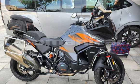 Buy Used Honda CBR 1000 RR Silver Bike in Muscat in Masqat Buy Used Honda CBR 1000 RR Silver Bike in Muscat in Masqat