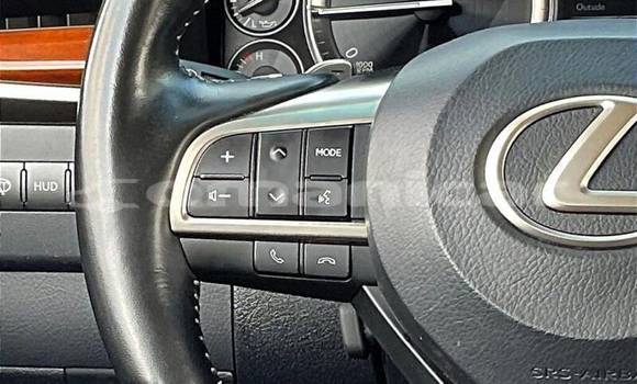 Buy Used Lexus LX 570 White Car in Muscat in Masqat Buy Used Lexus LX 570 White Car in Muscat in Masqat