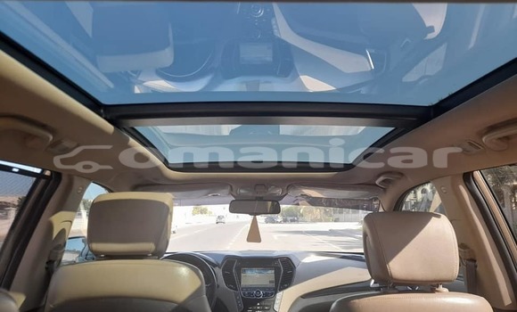 Buy Used Hyundai Santa Fe Other Car in Masqat in Masqat Buy Used Hyundai Santa Fe Other Car in Masqat in Masqat